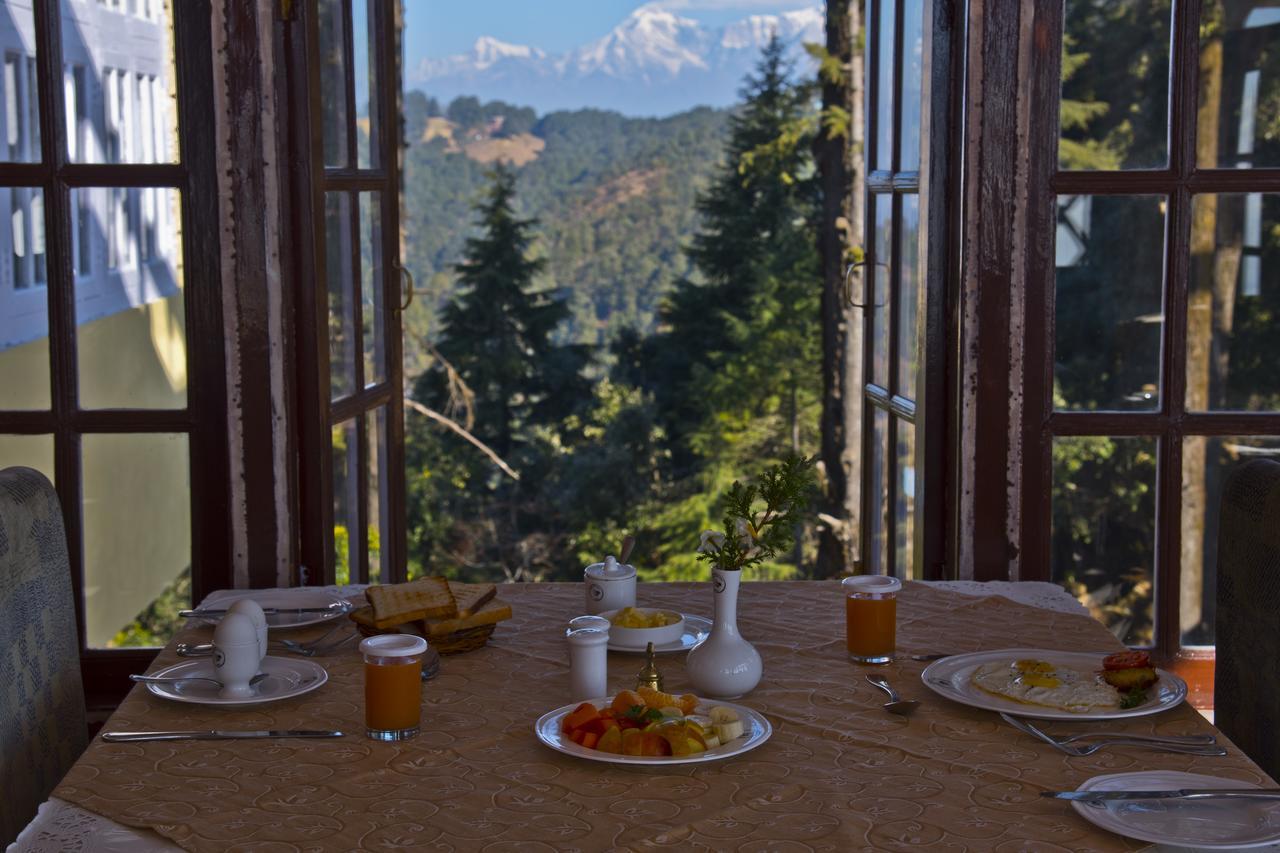 Tree Of Life Grand Oak Manor Binsar Exterior foto